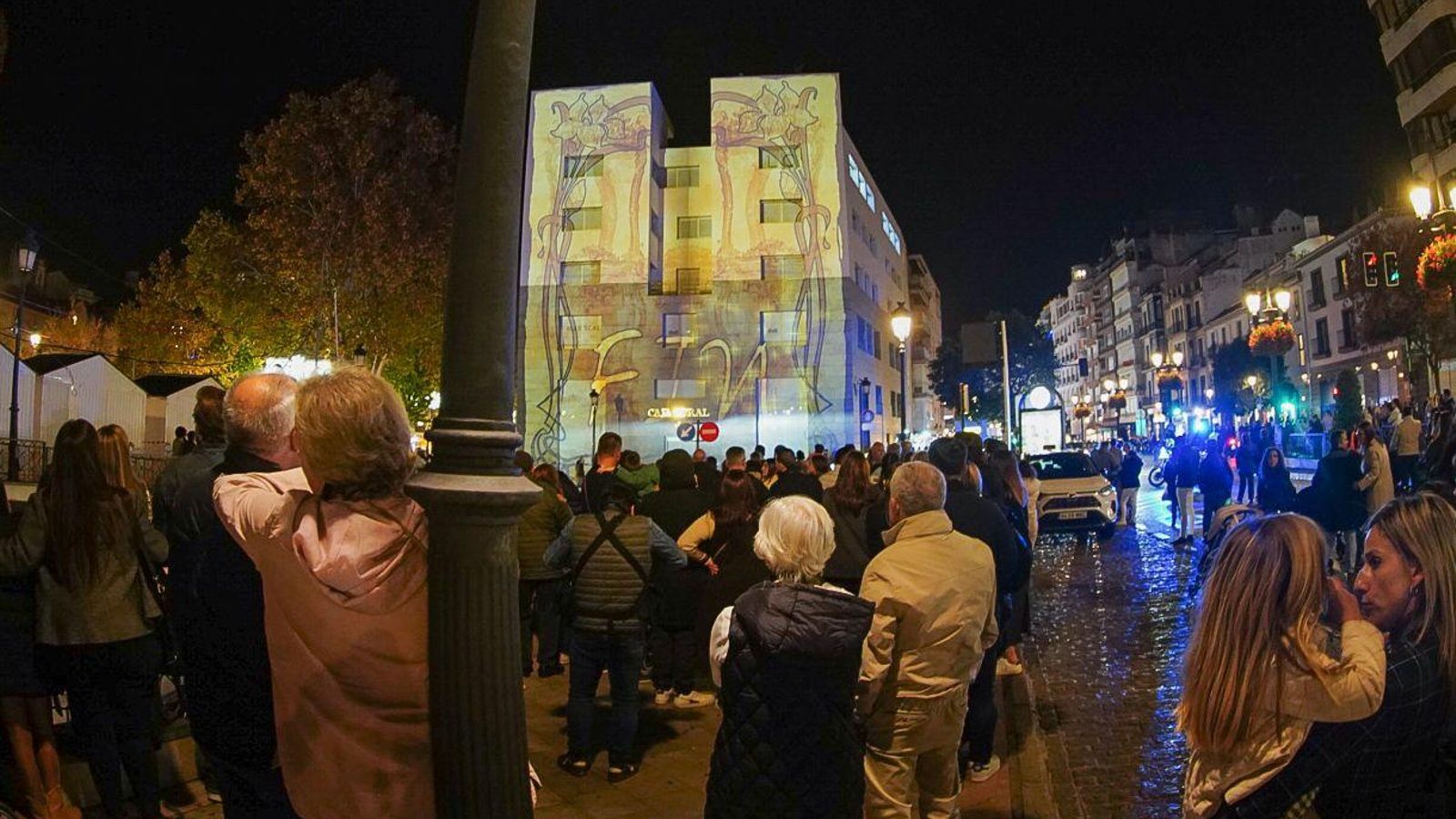 El edificio Zaida de la Fundación Caja Rural Granada proyecta su nuevo mapping