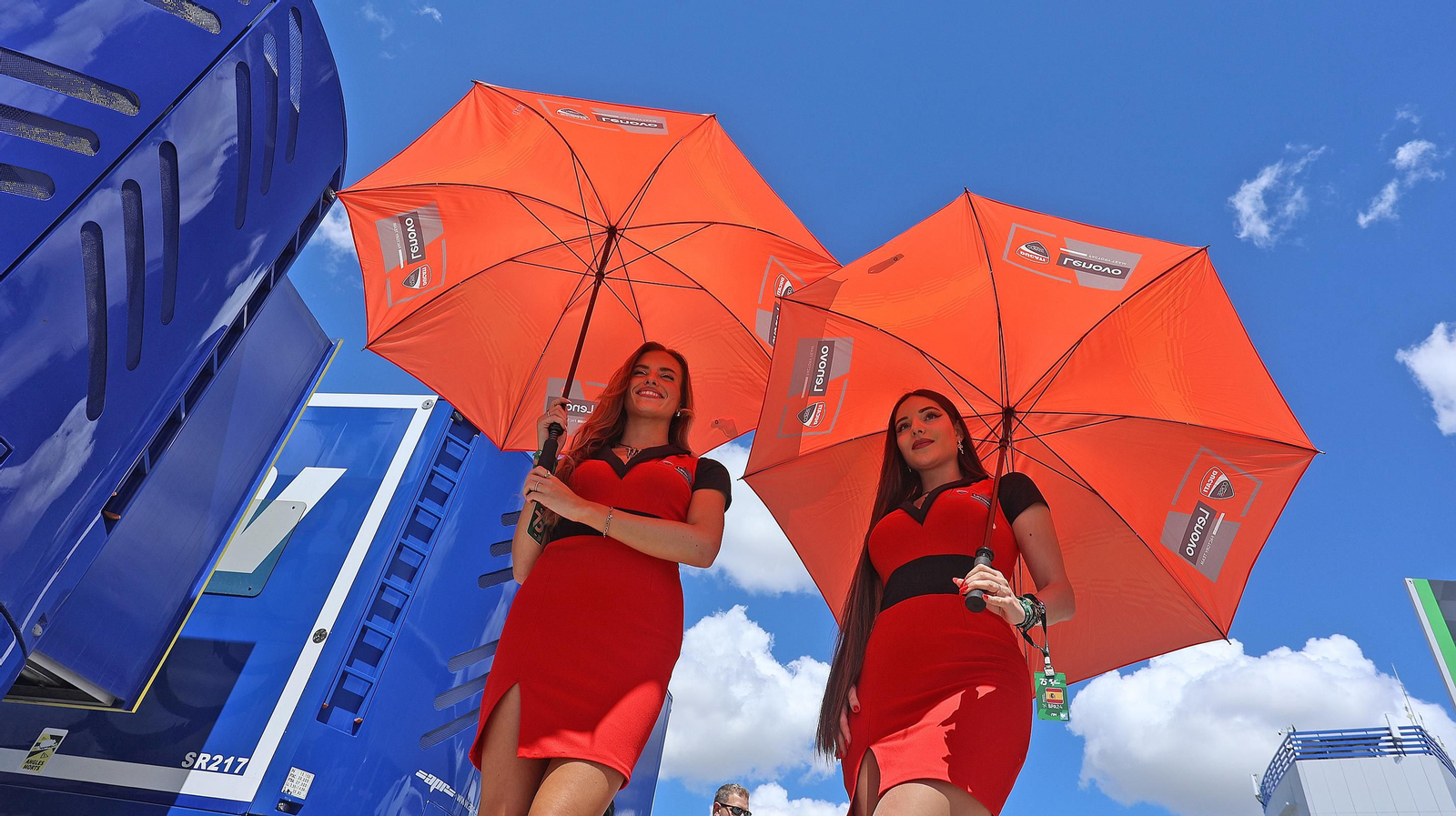 Imágenes del gran ambiente el domingo de carreras MotoGP en el Circuito de Jerez