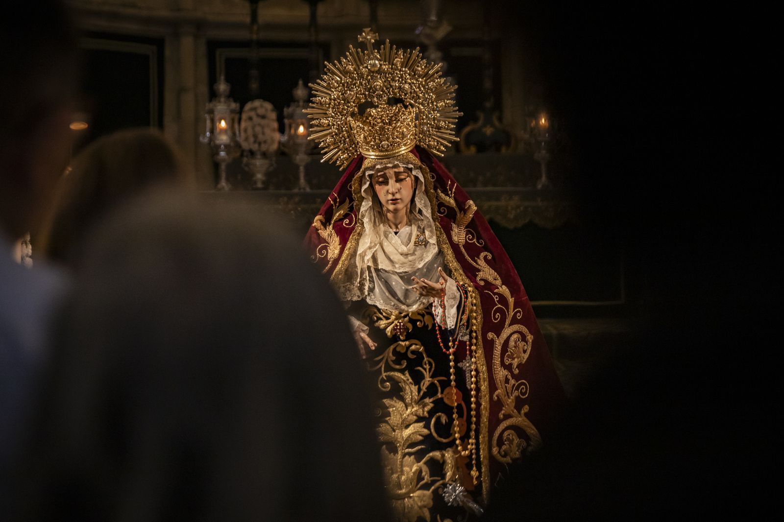 Las imágenes de los besapiés y besamanos del Segundo Domingo de Cuaresma en Jerez