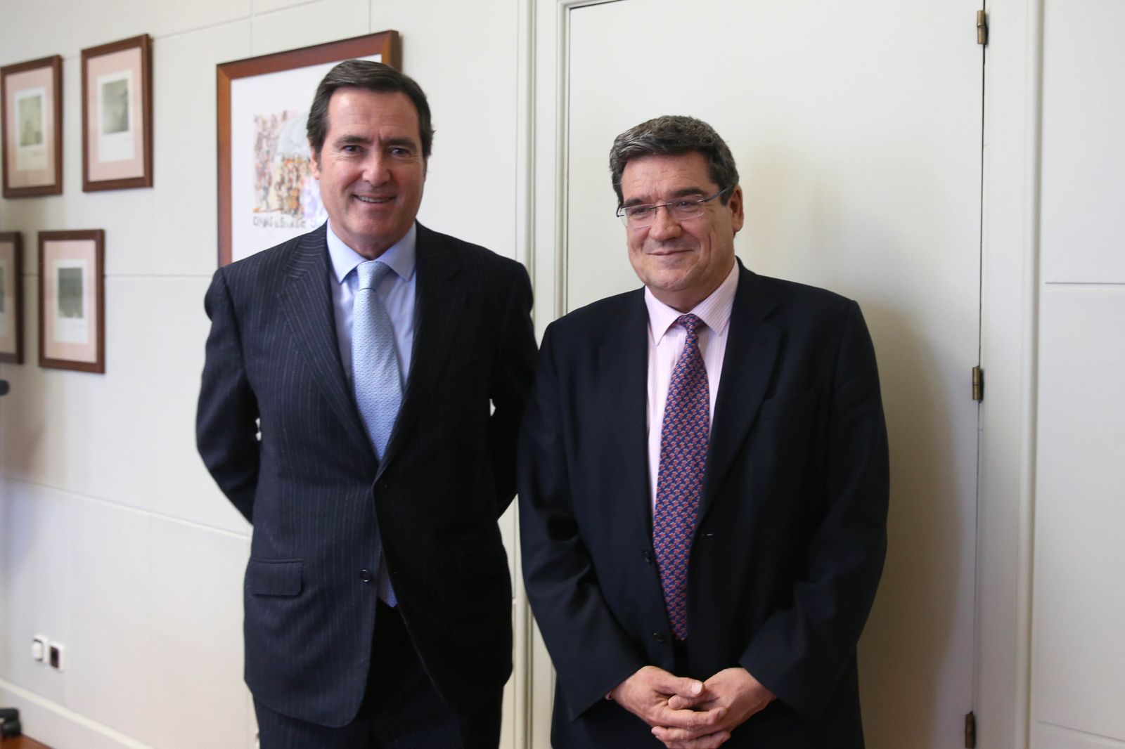 Antonio Garamendi, con el ministro de Seguridad Social, Juan Antonio Escrivá