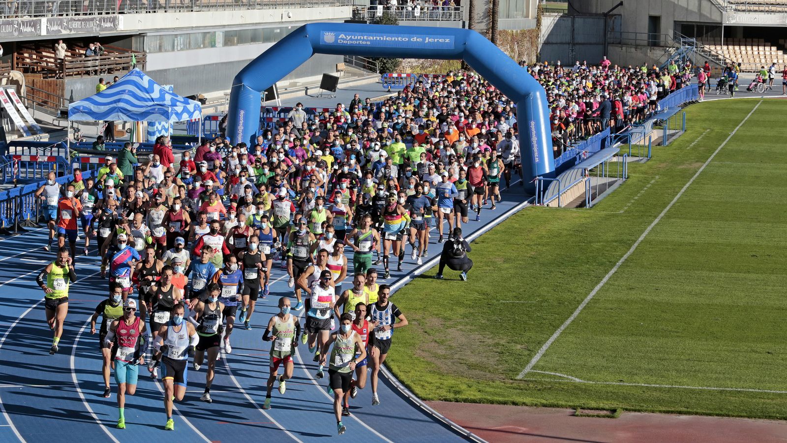 Imágenes de la XXV Media Maratón 'Ciudad de Jerez'