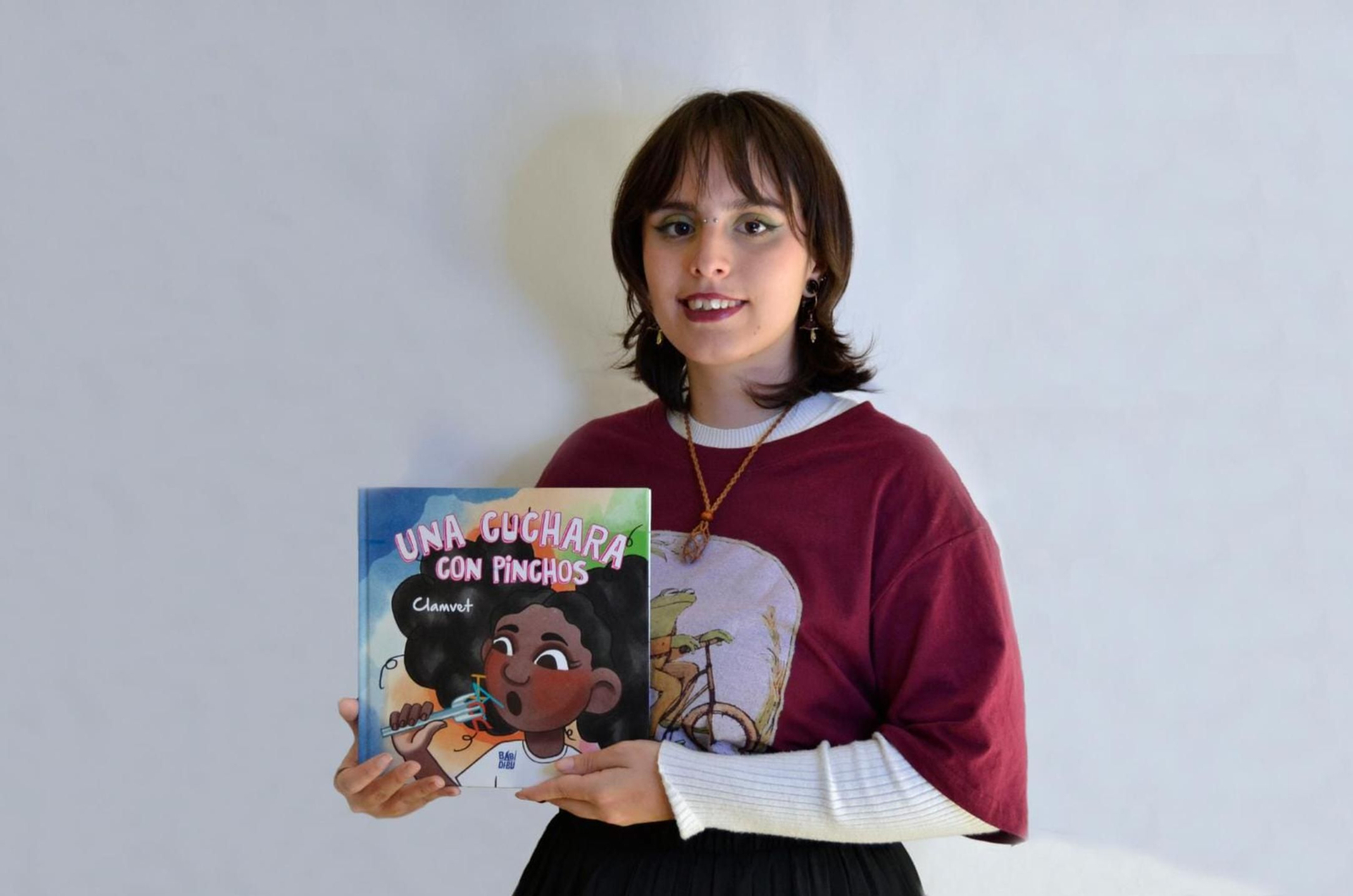 La ilustradora de Puerto Real, claudia Molins, autora de 'Una Cuchara con pinhos'