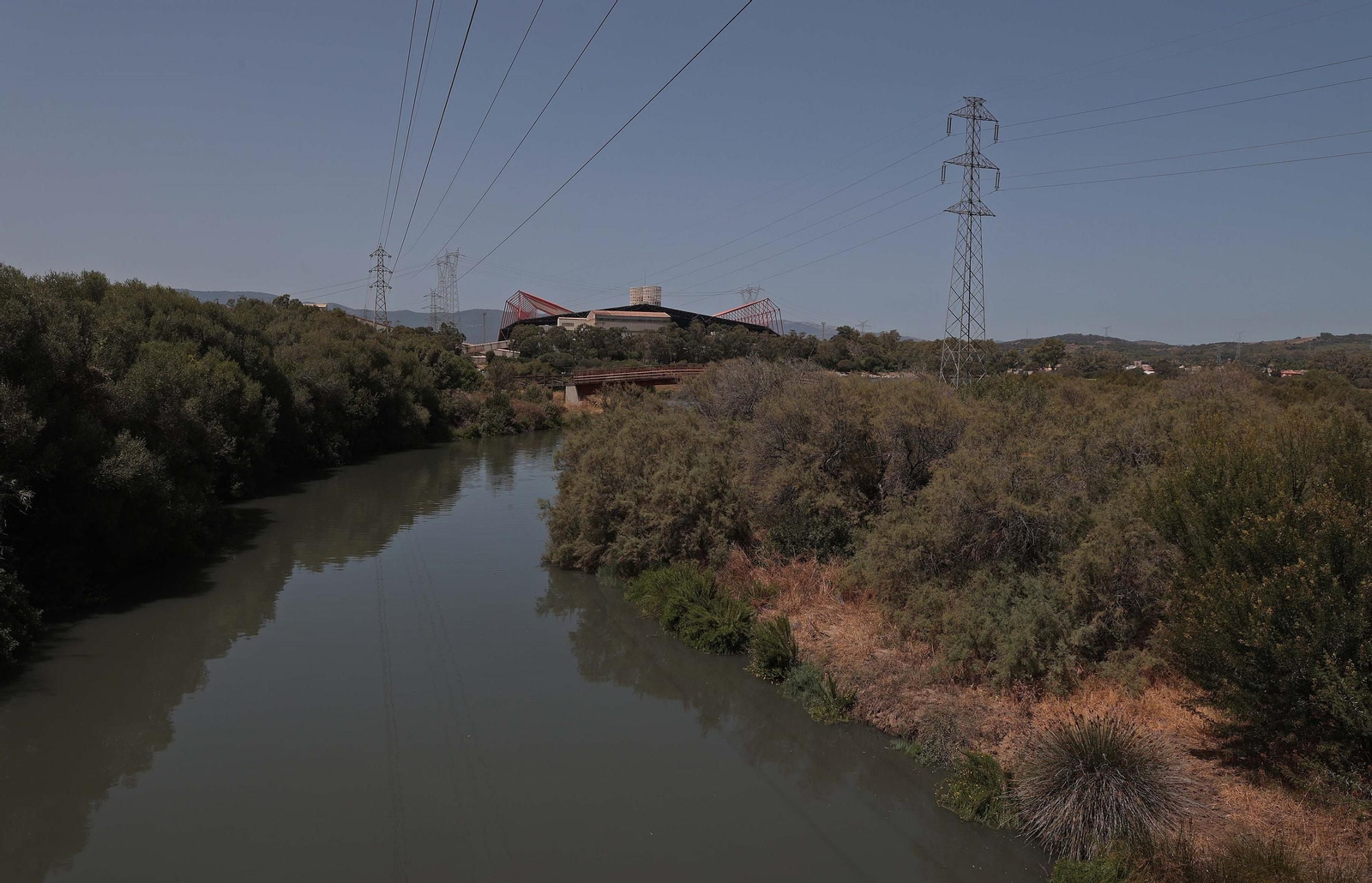 El curso del río Guadarranque.