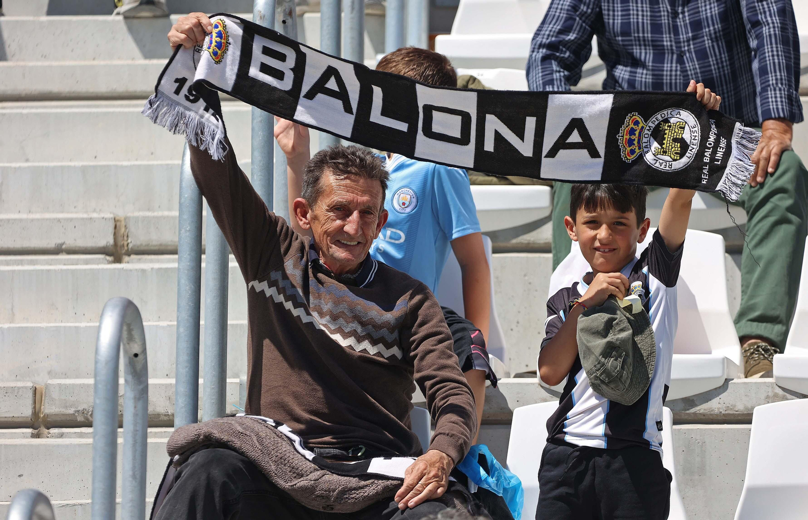 Búscate en el Ciudad de La Línea durante el Balona - Cartagena B de Segunda RFEF