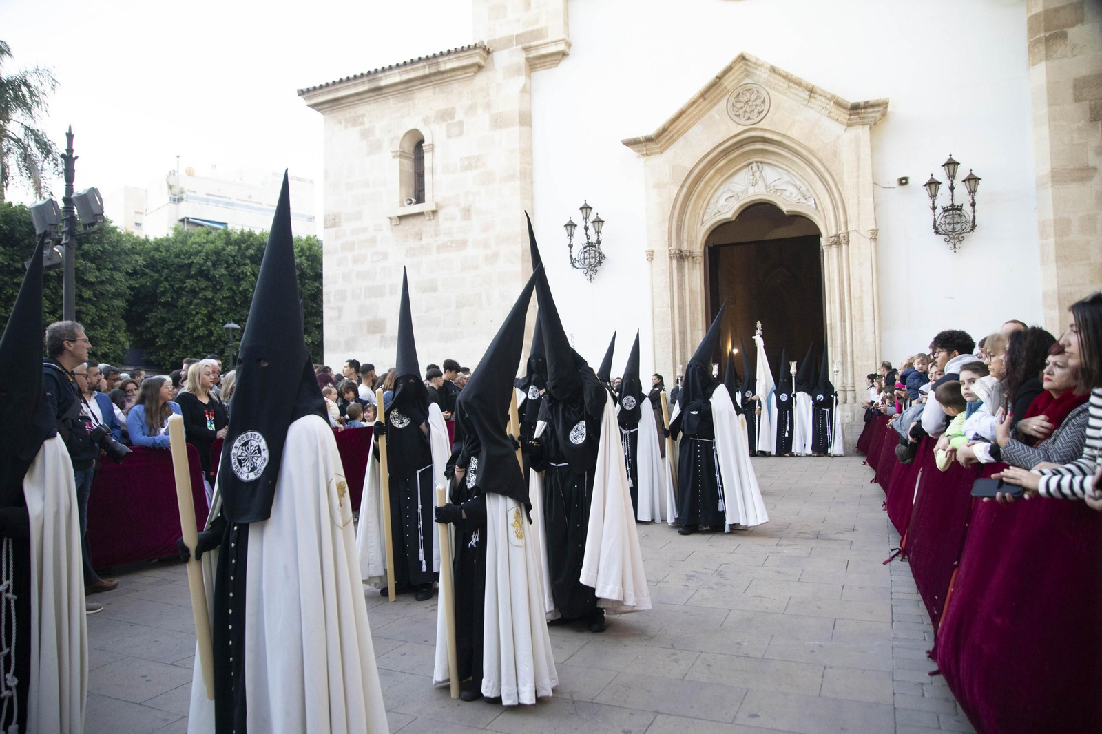 Rosario del Mar en la Semana Santa de Almería 2025