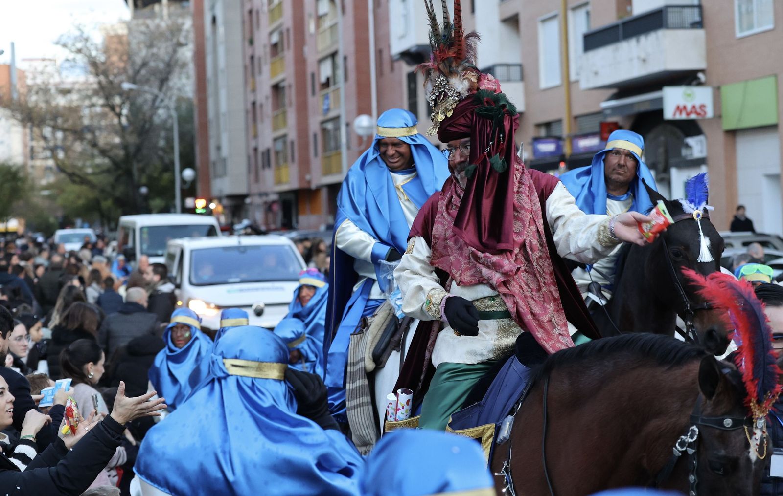 Las fotos del Heraldo de los Reyes Magos en Nervión