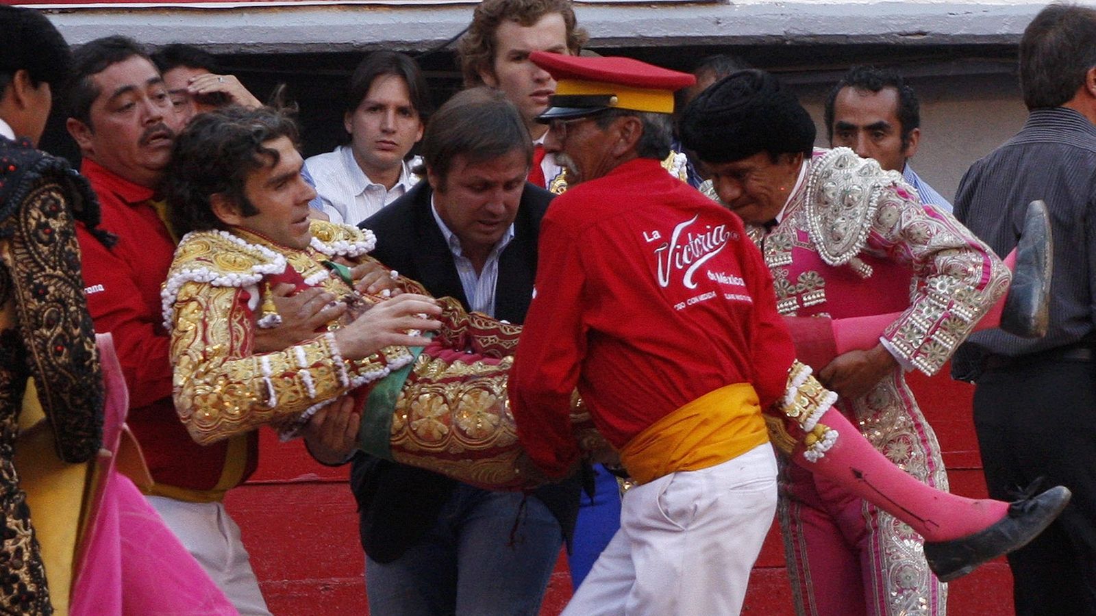 La cornada del toro 'Navegante' crearía un antes y después vital y profesional en la carrera de José Tomás.