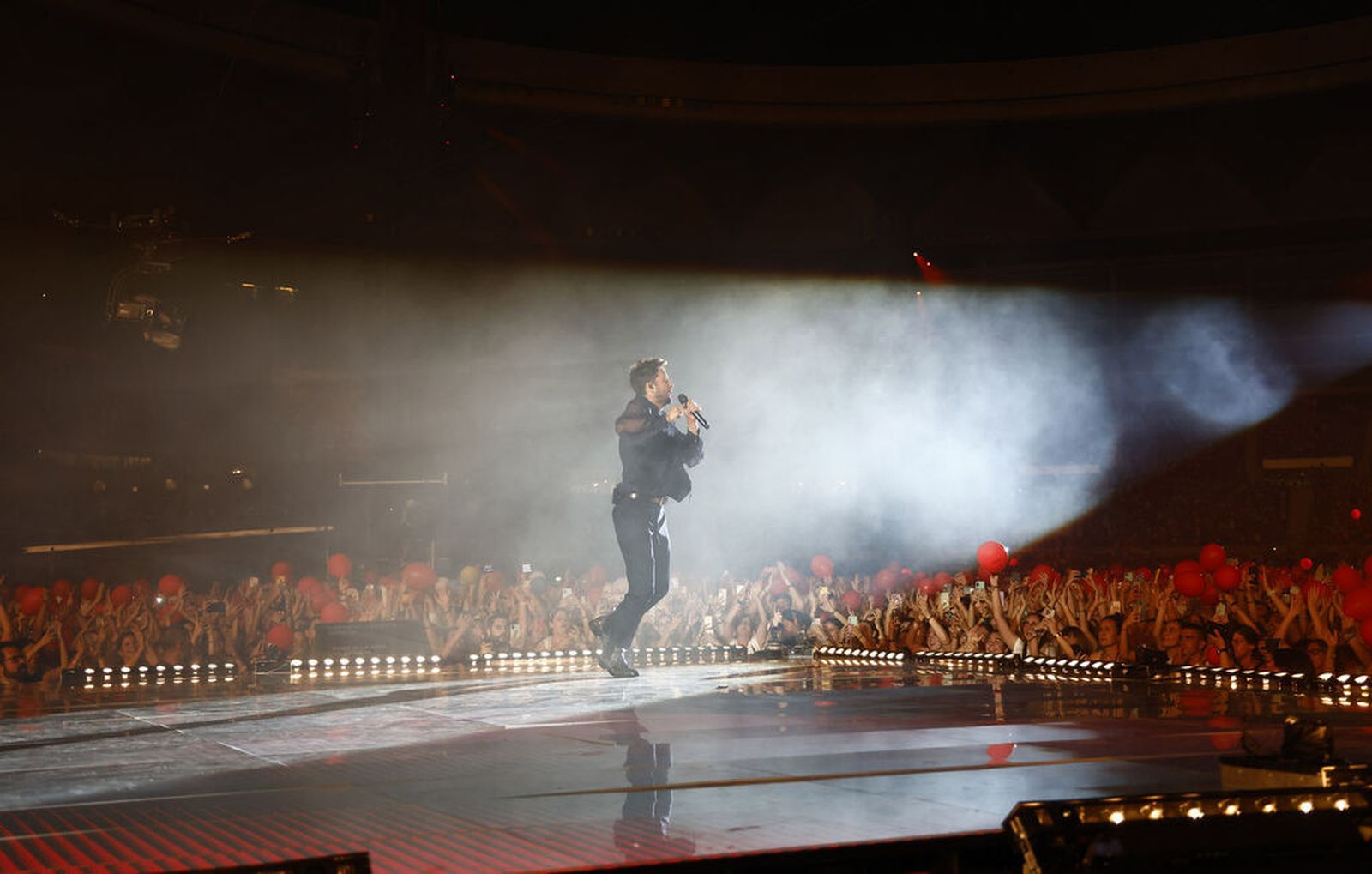 El histórico concierto de Manuel Carrasco en Sevilla, en imágenes