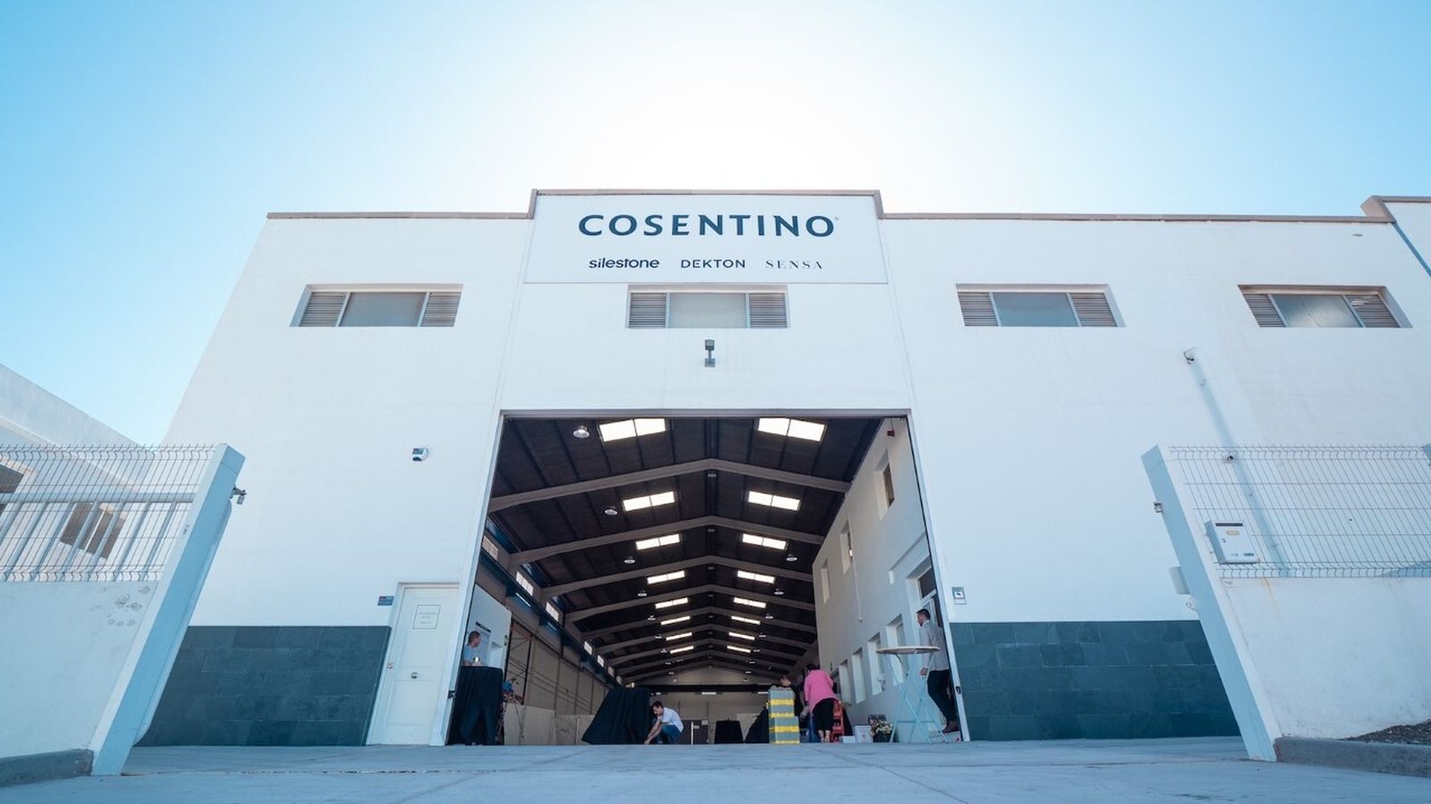 Fachada del Cosentino Center de Tenerife