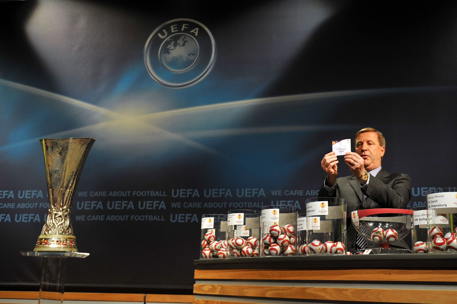 Sorteo de la Europa League en temporadas pasadas.