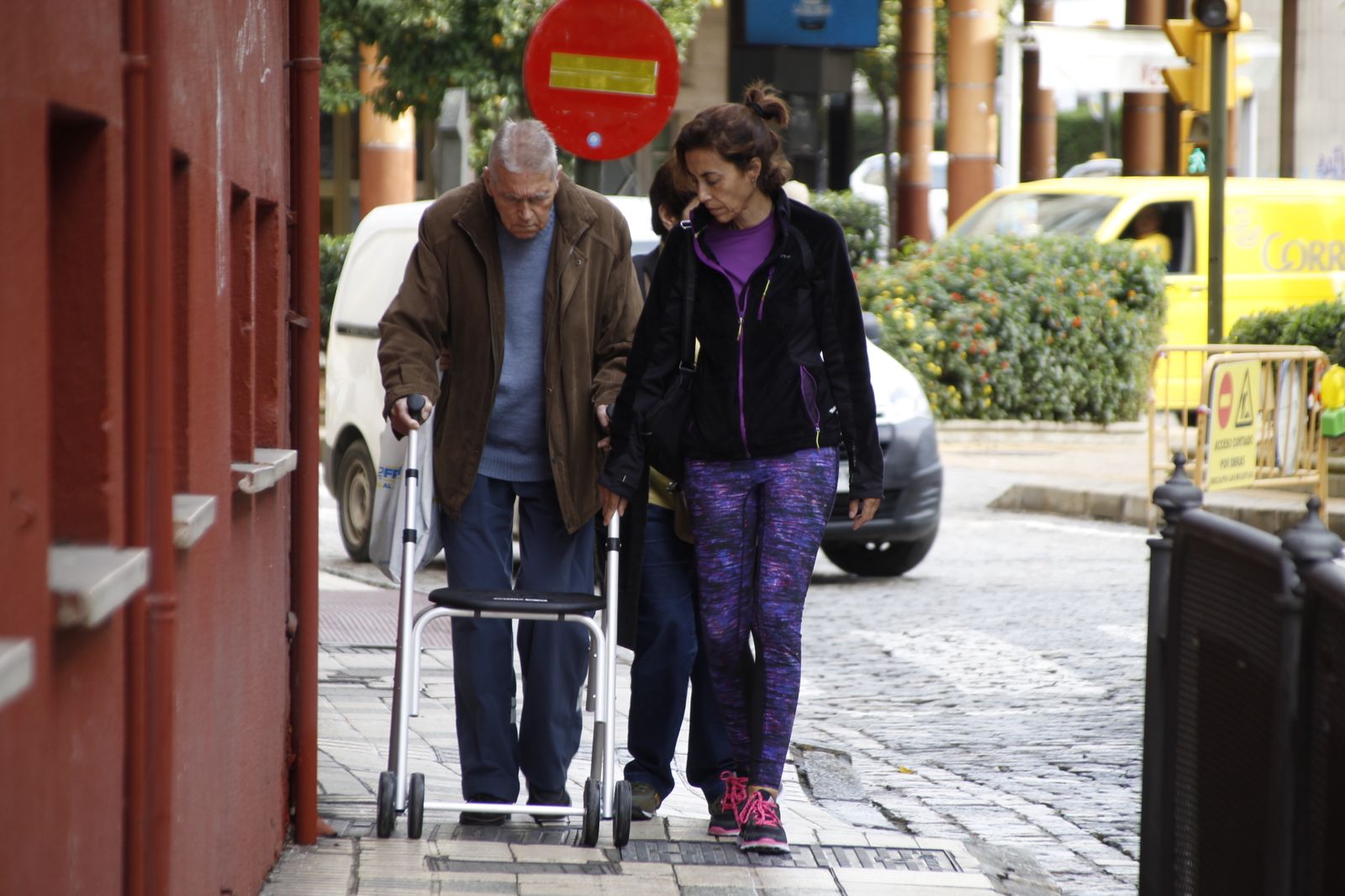 Imágenes del jueves 30 de noviembre en Huelva