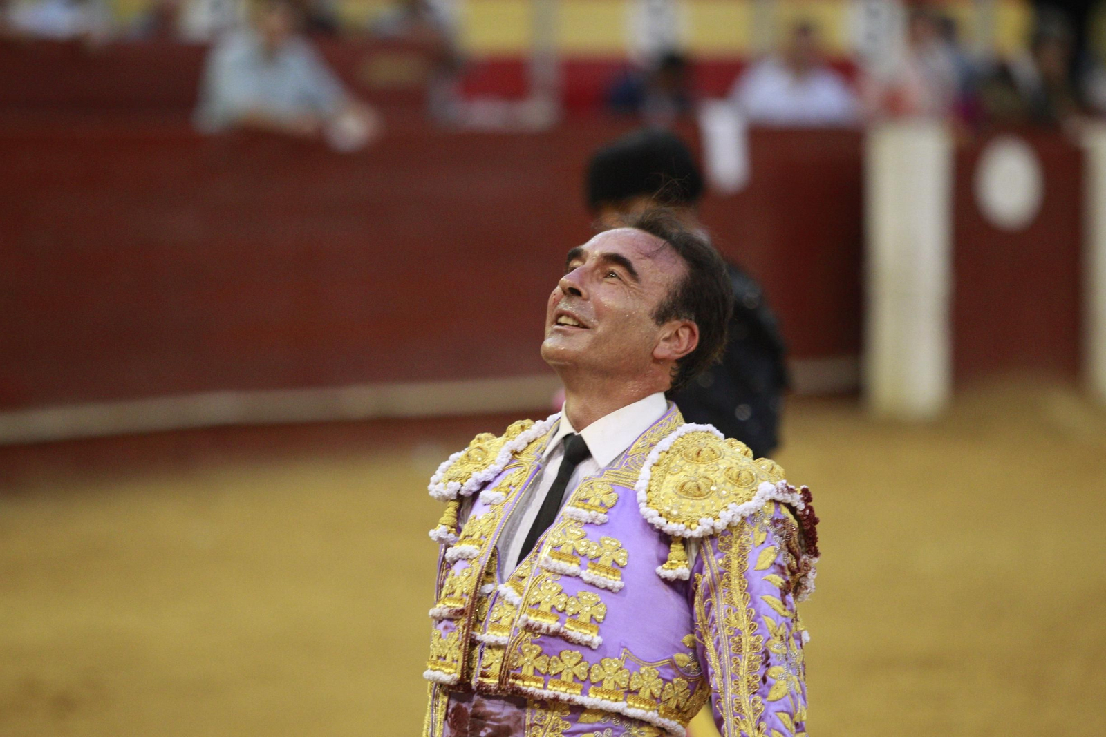 La despedida del torero Enrique Ponce de la Feria de Almería 2024, en imágenes