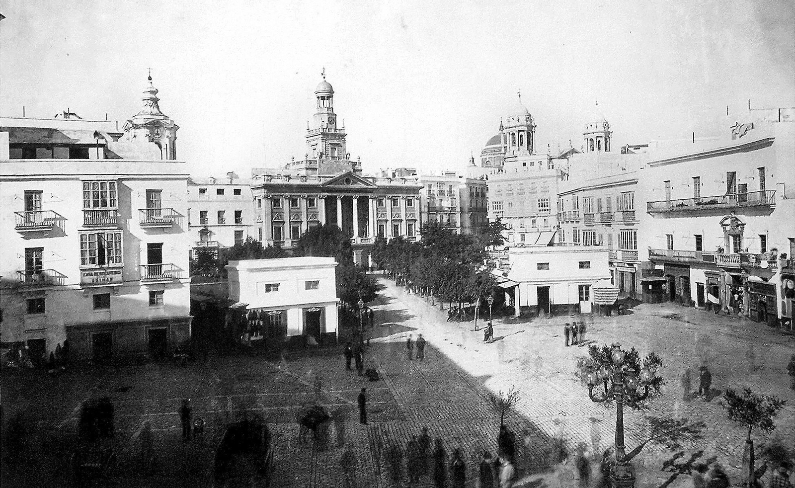 Edificios históricos de Cádiz que ya no existen ¿Sabes dónde estaban?