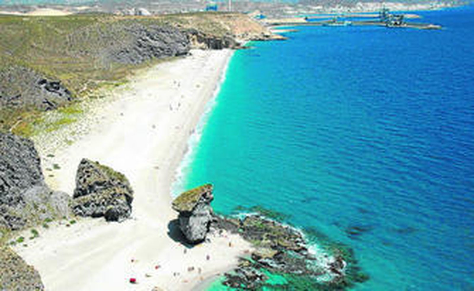 Vista panorámica de la playa de Los Muertos.