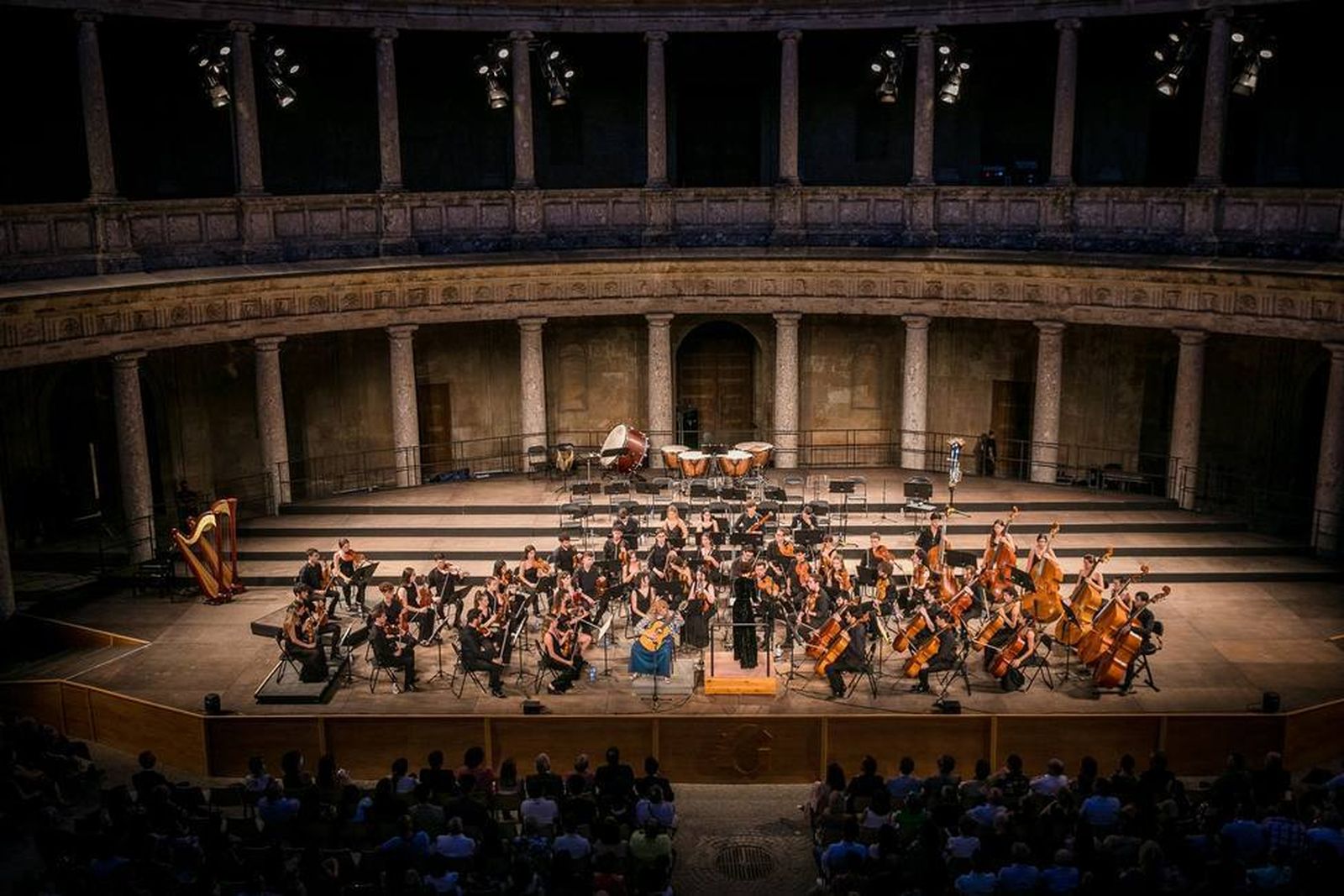 Palacio de Carlos V acoge la inauguración del VII Festival de la Guitarra.