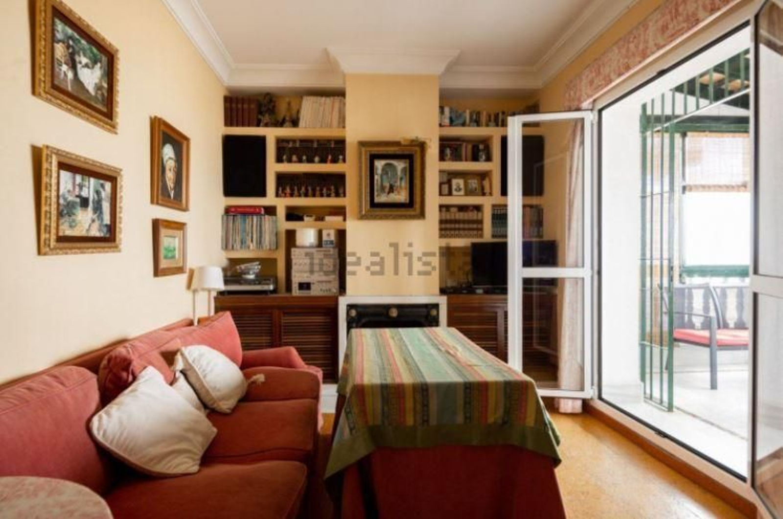 Las imágenes del chalé a la venta en el Paseo Marítimo de Cádiz