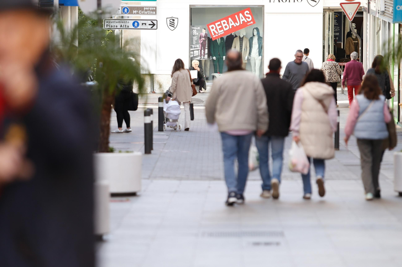 En imágenes, el inicio de las rebajas de enero en el Campo de Gibraltar