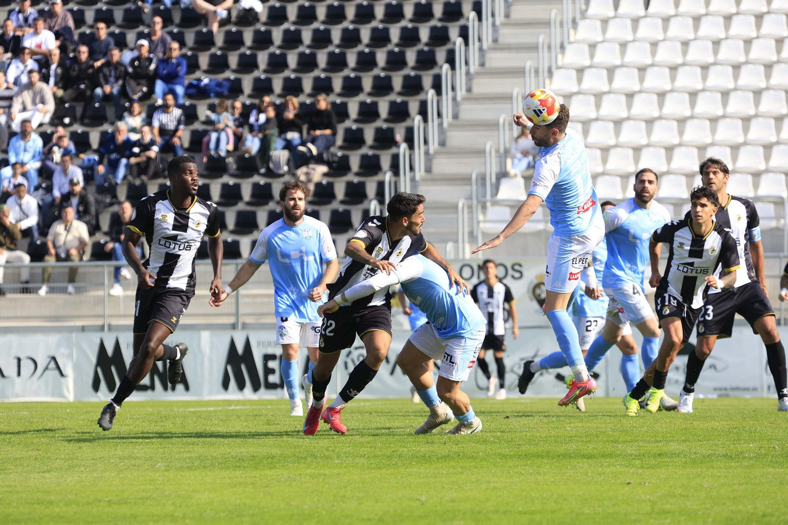 Las fotos del Balona de Lucena de Tercera Federación
