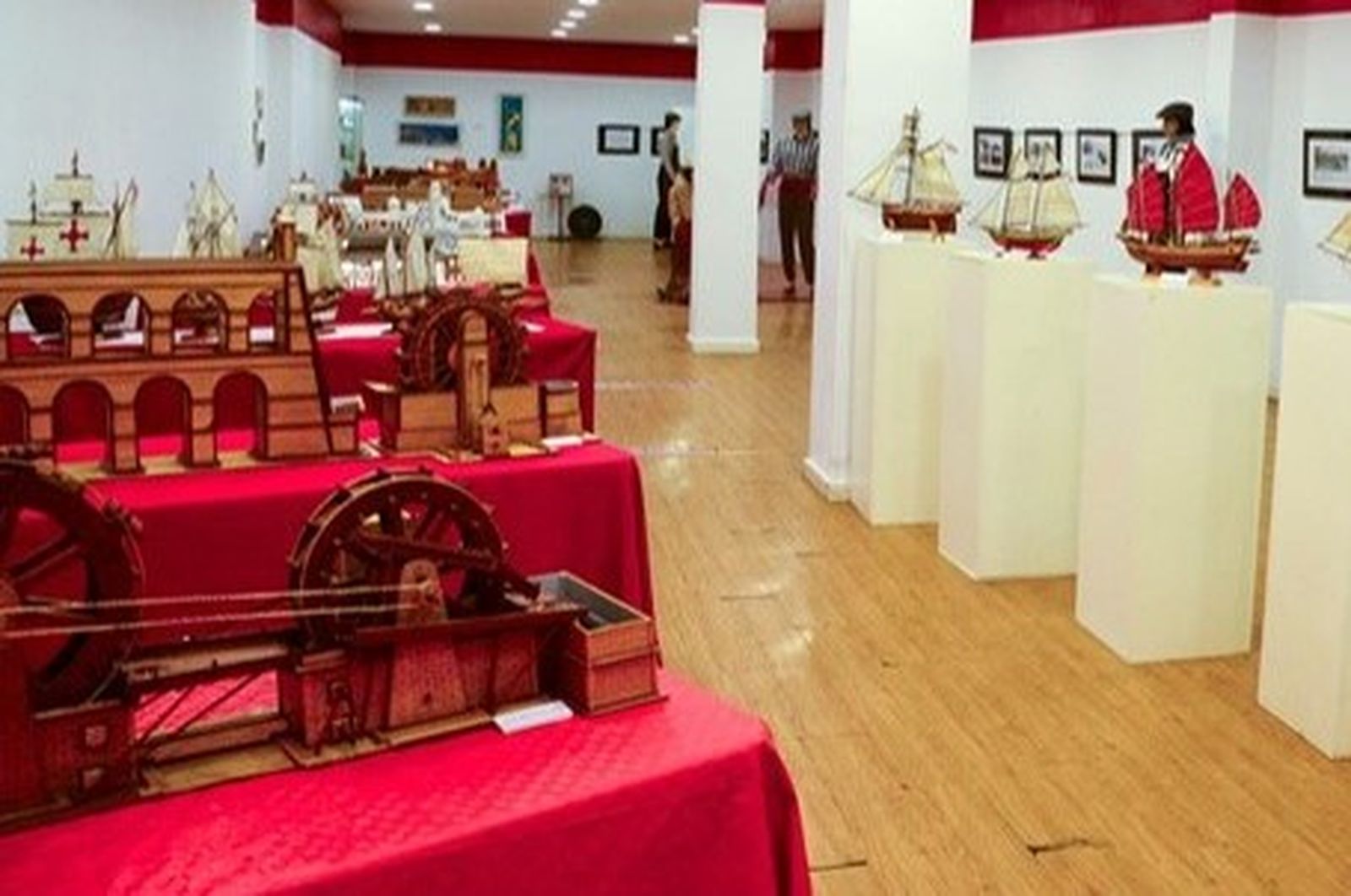 Una imagen de la muestra de la AVV Segunda Aguada.