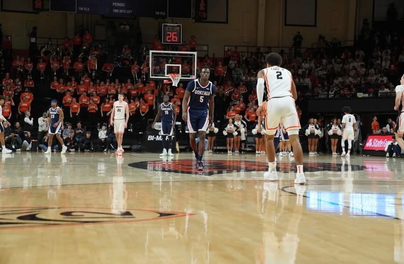 NCAA: Mario Saint-Supéry, triunfo y 26 minutos al saco