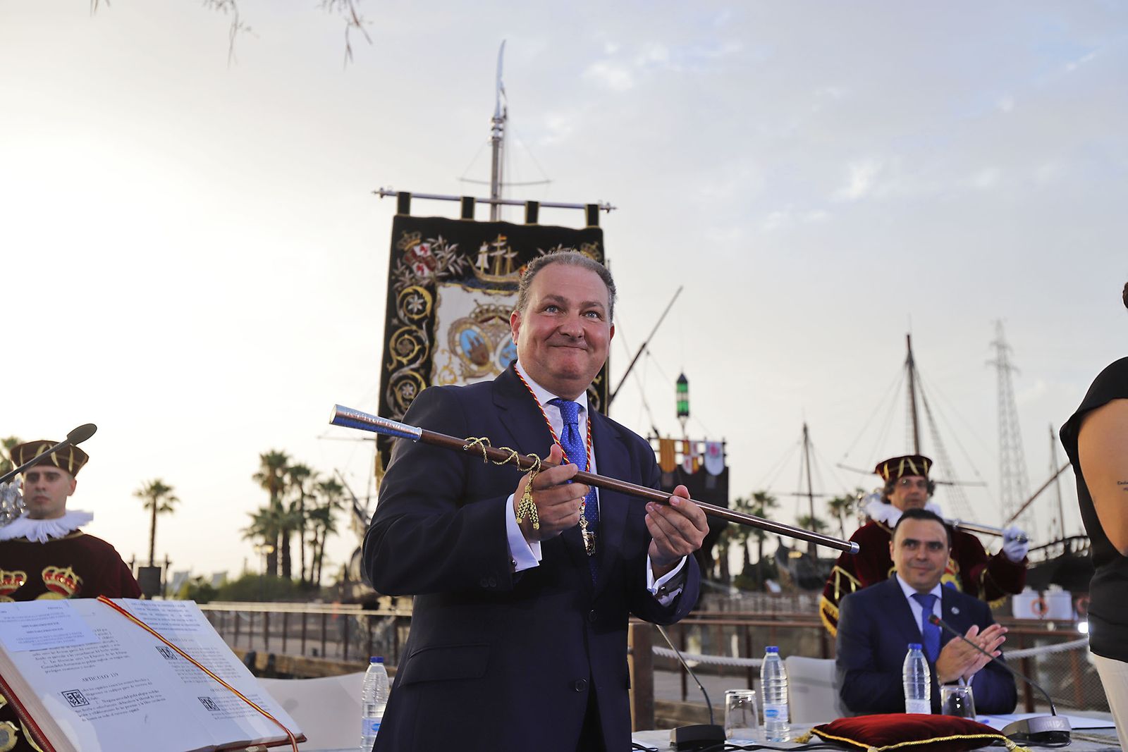 Imágenes de la constitución de la Diputación de Huelva