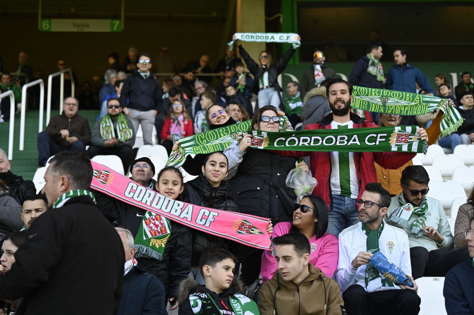Las mejores fotos del ambiente en El Arcángel para el Córdoba CF - Leganés