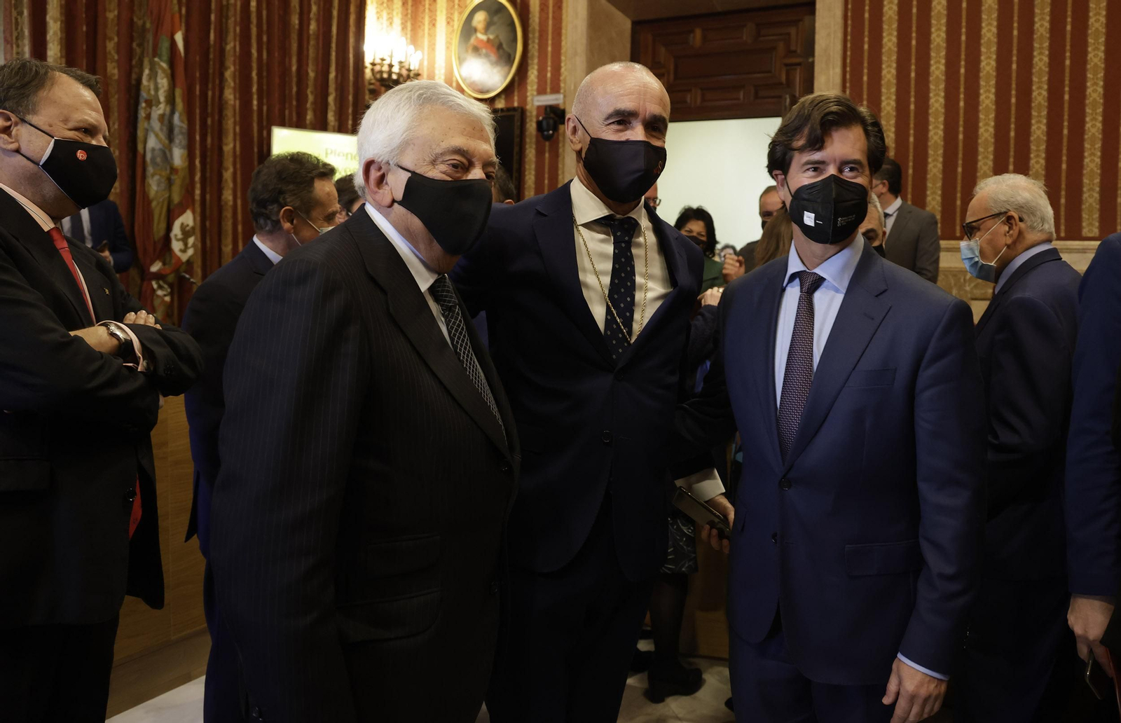 La investidura de Antonio Muñoz como Alcalde de Sevilla, en imágenes