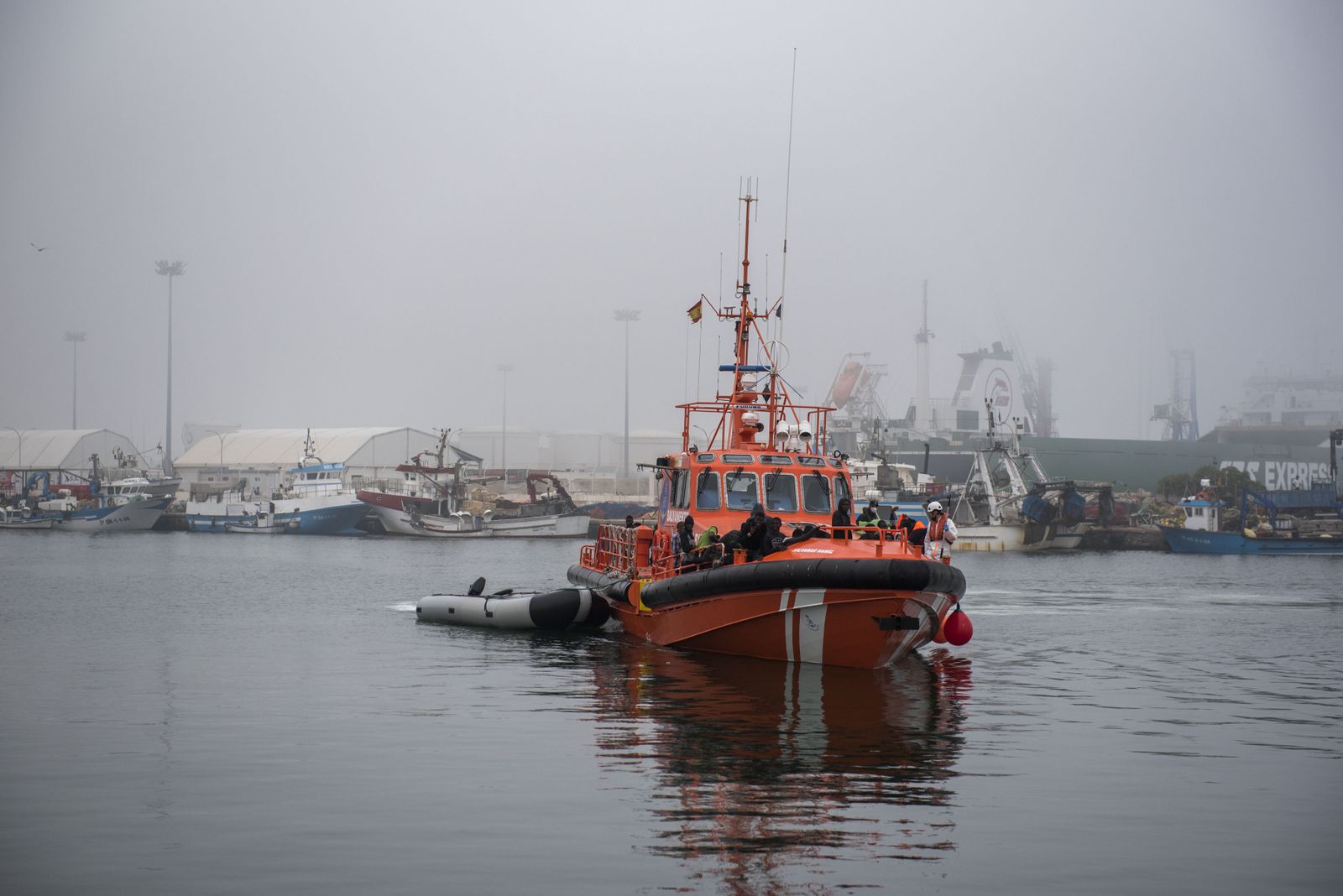 Imagen de un rescate anterior de la Guardia Civil en Motril.