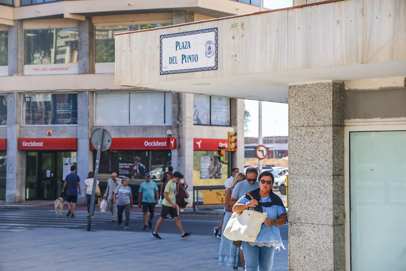 El nuevo rótulo de la Plaza del Punto