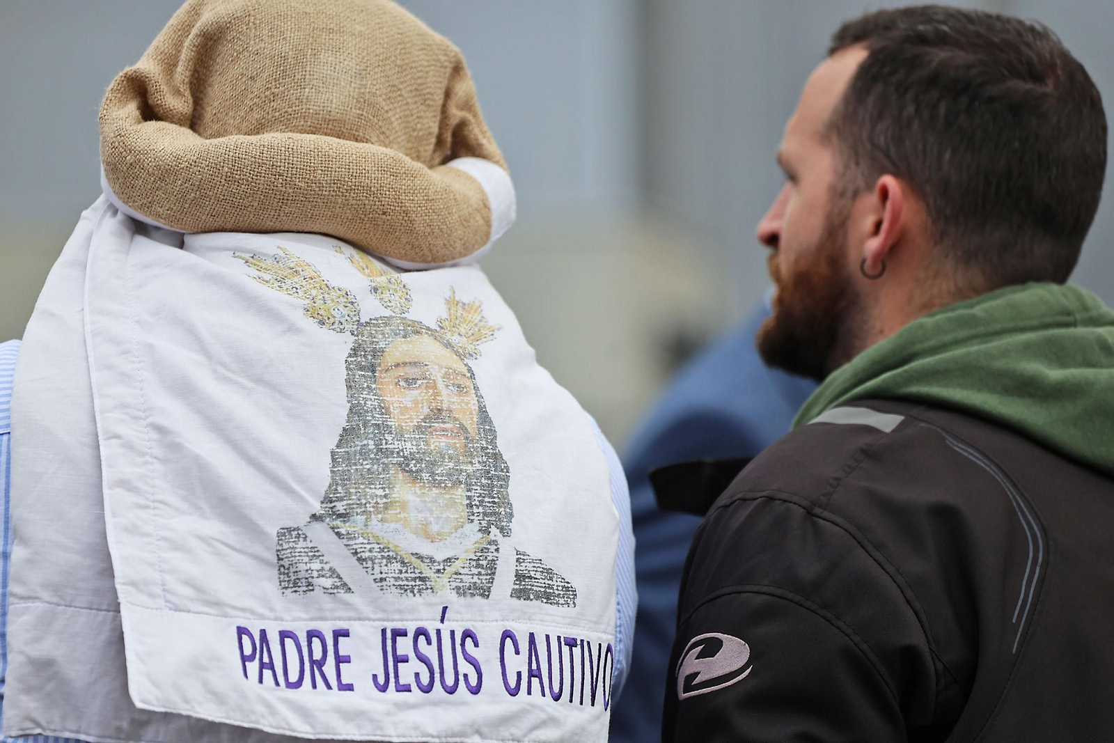 Imágenes de El Resucitado por el barrio de La Hispanidad