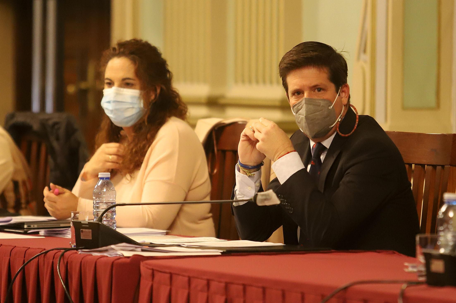 Imágenes del pleno celebrado en el Ayuntamiento de Huelva