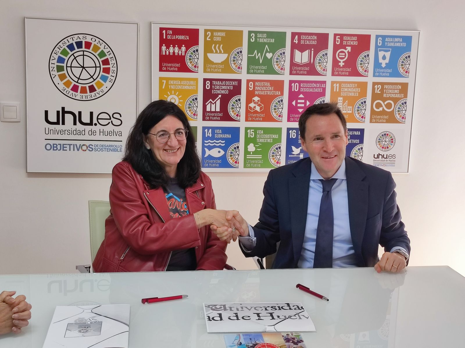 La Universidad de Huelva y Aguas de Huelva renuevan su compromiso social a través de la Cátedra de Innovación