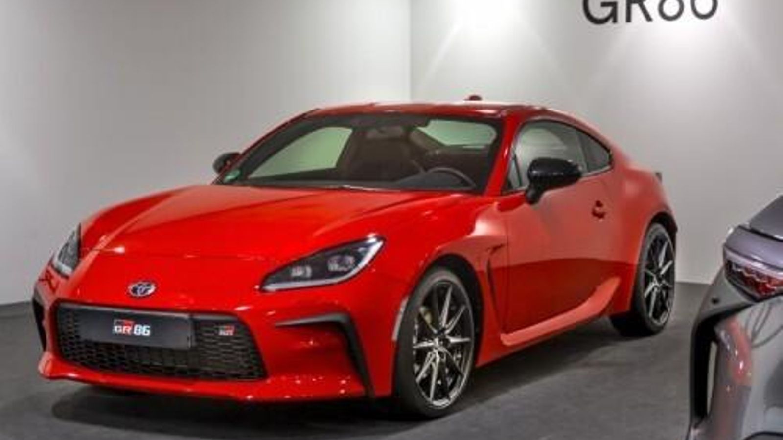El GT86 tiene su sustituto en el GR86. Este modelo ofrece la última oportunidad de contar con un deportivo de la vieja escuela antes de la llegada de la electrificación y digitalización en masa.