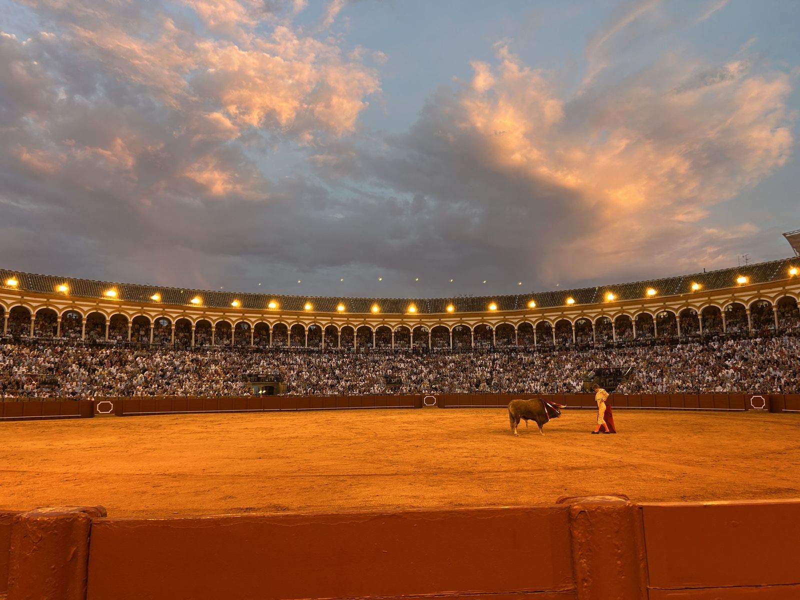 Corrida de toros de Morante de la Puebla, Daniel Luque y Borja Jiménez