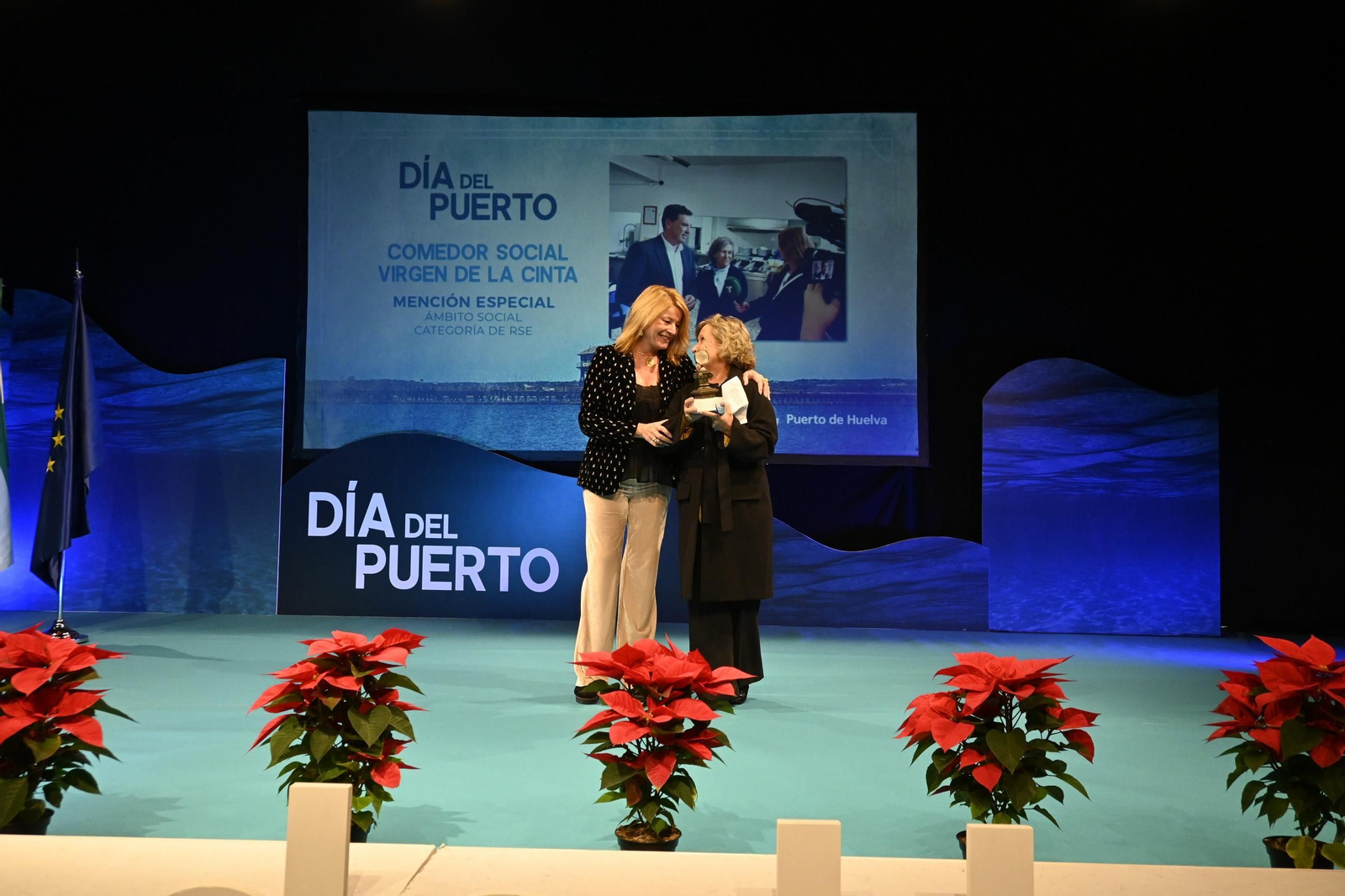 Imágenes del acto de celebración del Día del Puerto, en Huelva