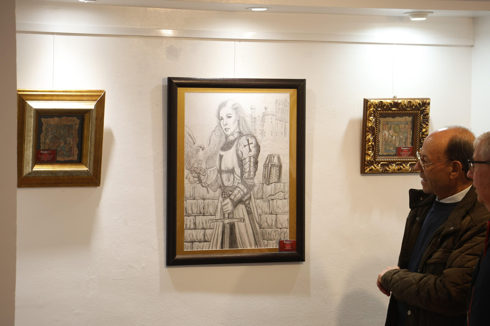 'Templarios', la exposición de Isabel Carrión en el Colegio de la Abogacía de Córdoba, en imágenes
