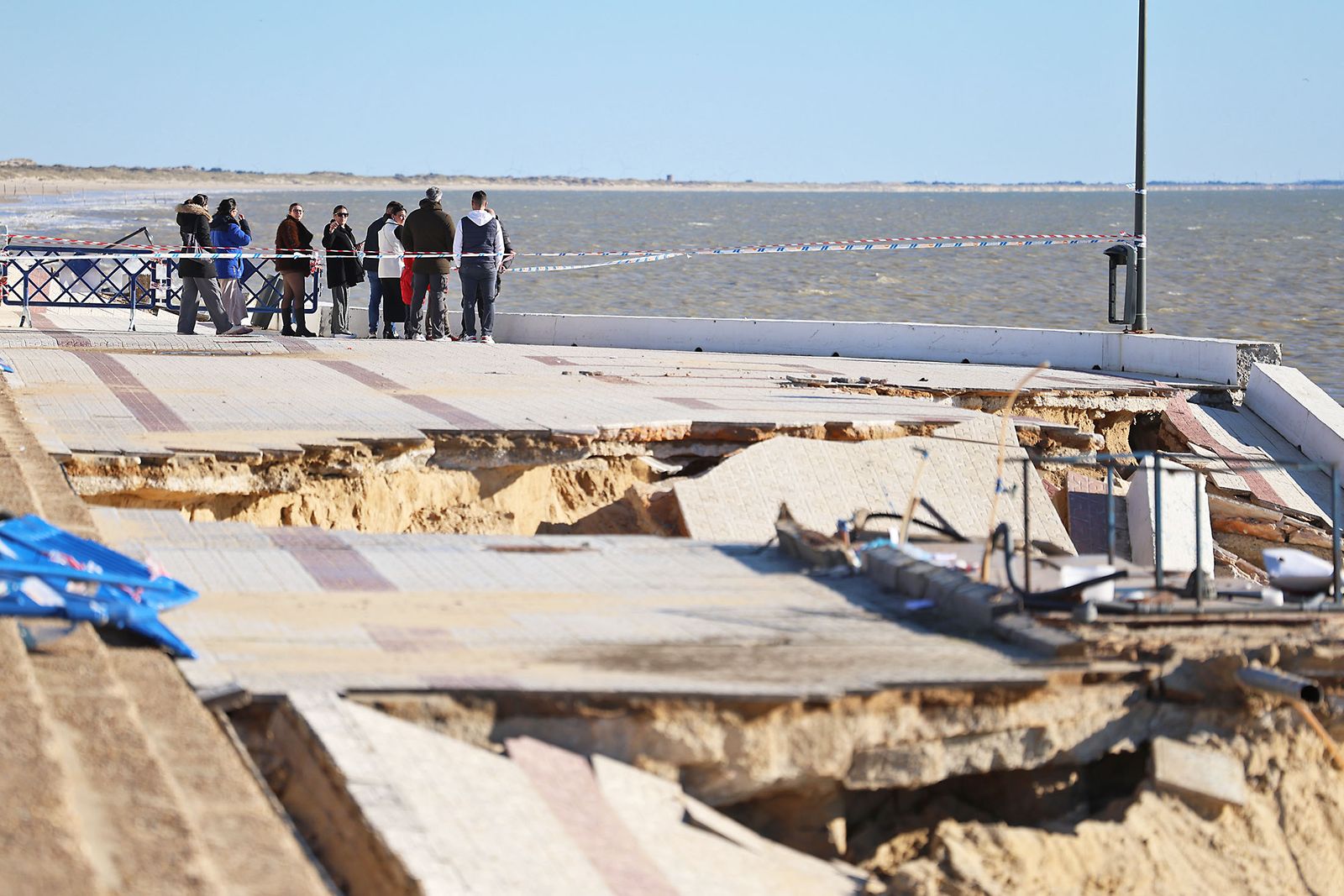 Las dramáticas fotografías del estado de las playas de Matalascañas tras el paso del temporal