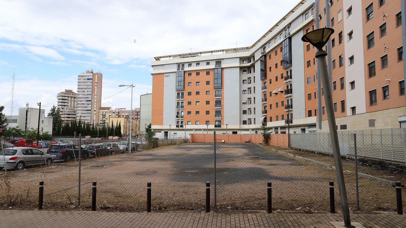 Vista de los terrenos que albergarán el nuevo edificio.