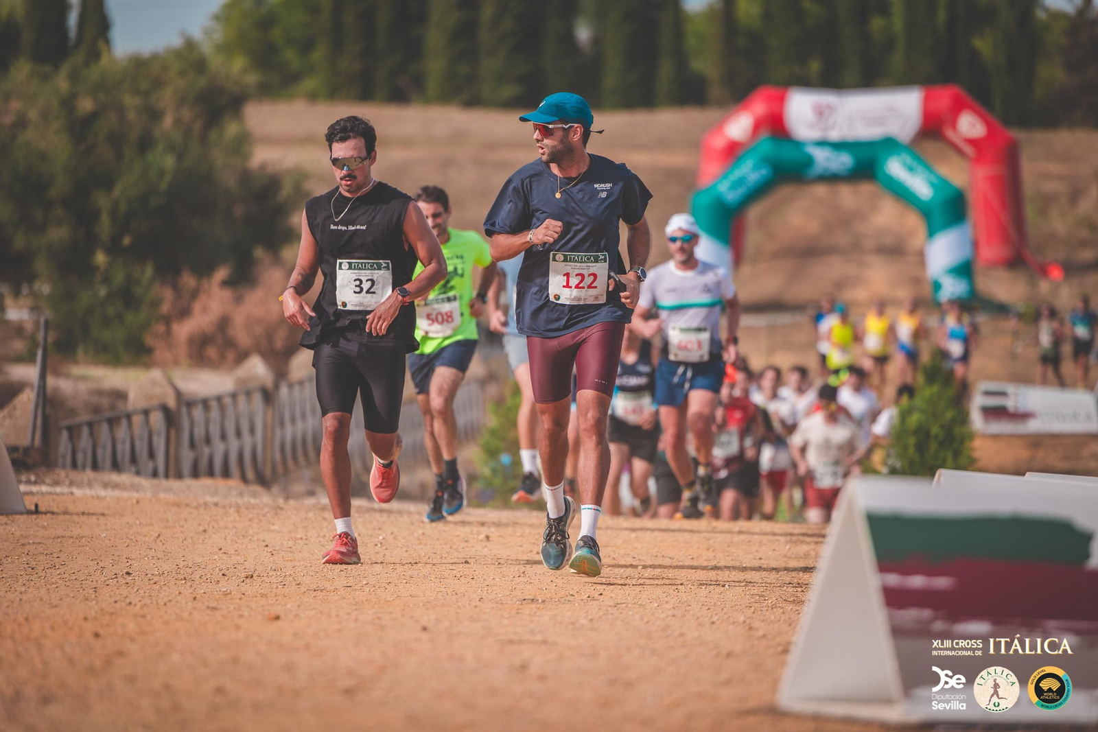 Búscate en las fotos del Cross de Itálica 2025 | 2