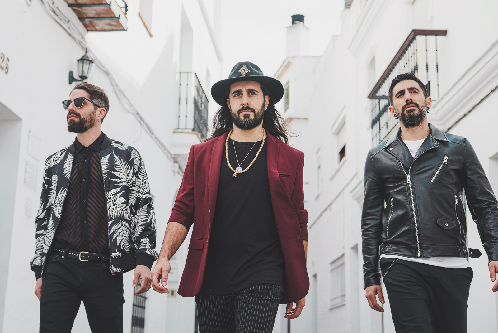 Los componentes de Aslándticos.