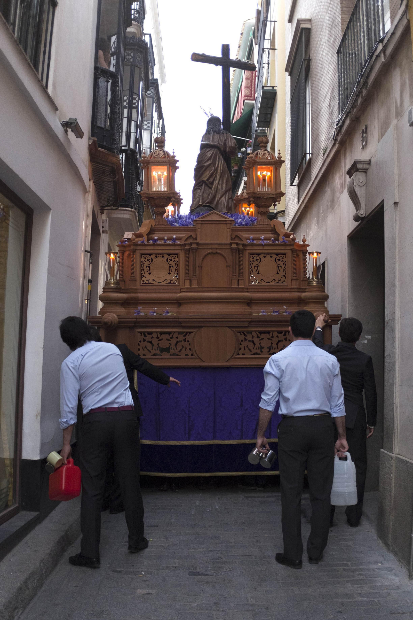 El Cristo de la Corona, en imágenes