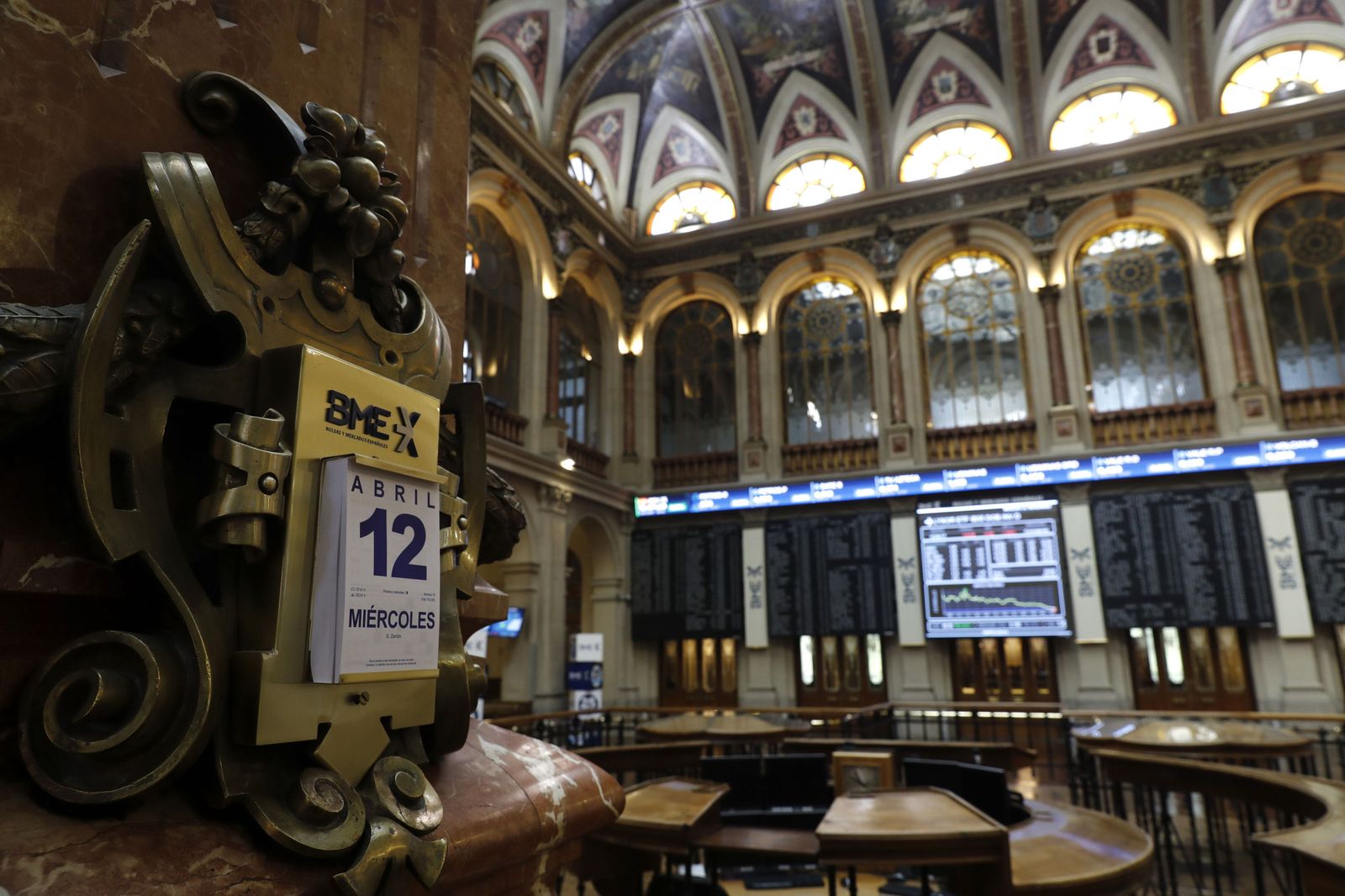 Bolsa de Madrid, donde la capitalización del Popular baja de 2.700 millones.