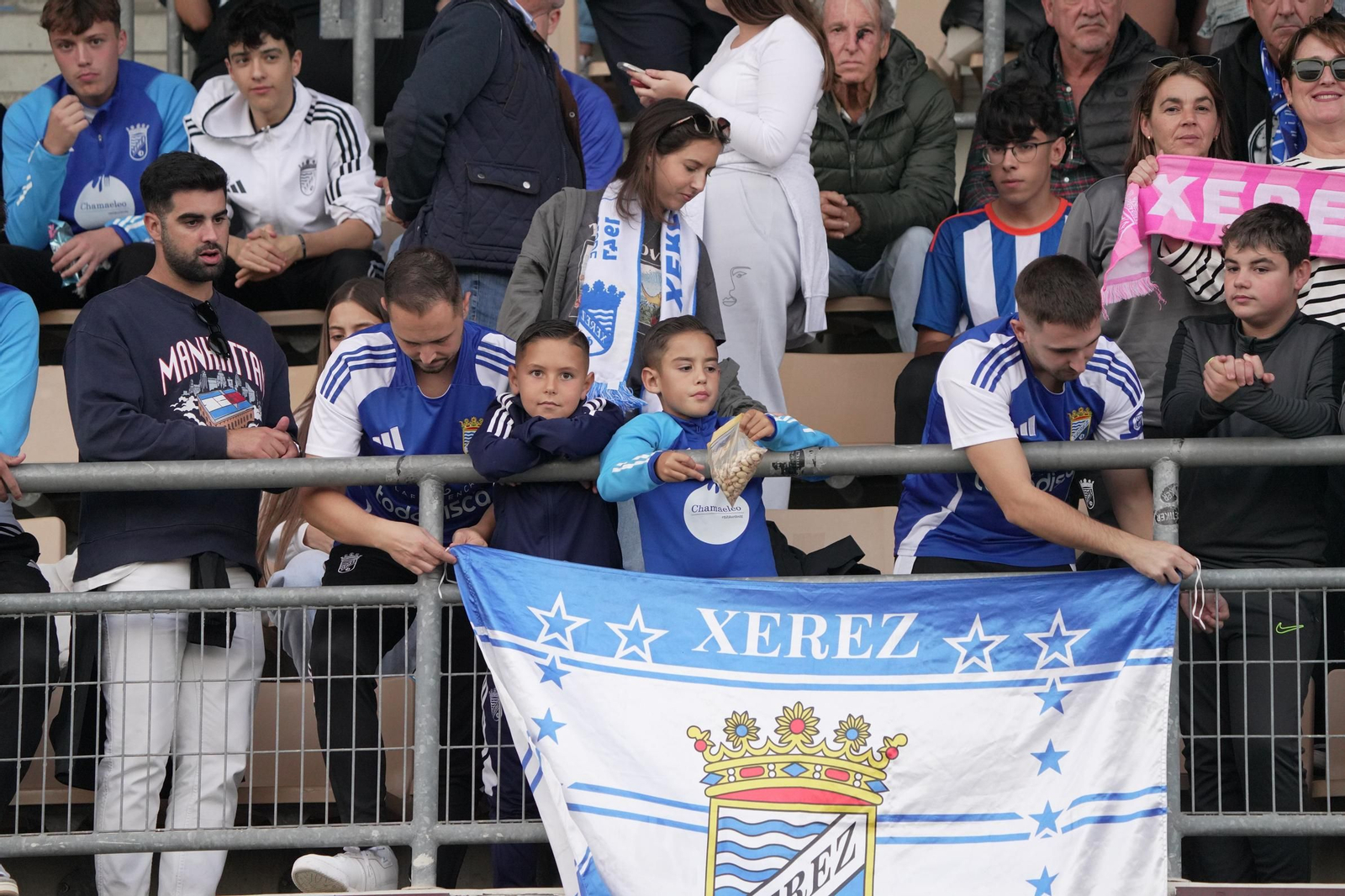 Búscate en el  partido del Xerez CD - Águilas FC