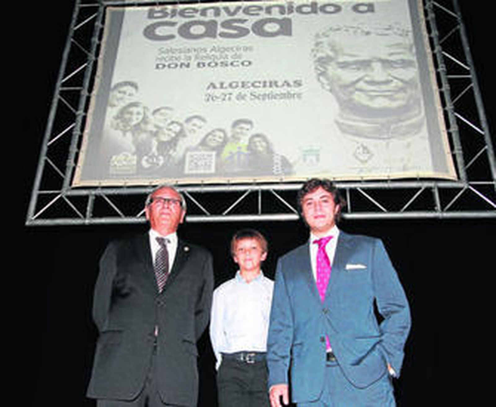 José Amado, Miguel García y Manuel Gil, en el Teatro Florida, ayer por la mañana.