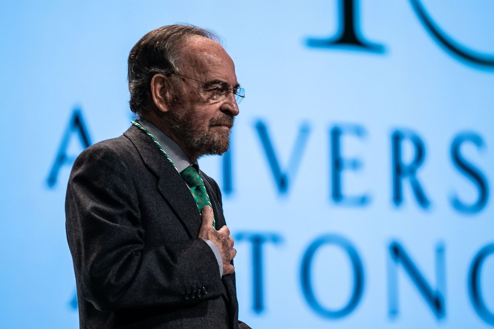 El periodista y escritor Antonio Burgos será Hijo Predilecto de Sevilla a título póstumo