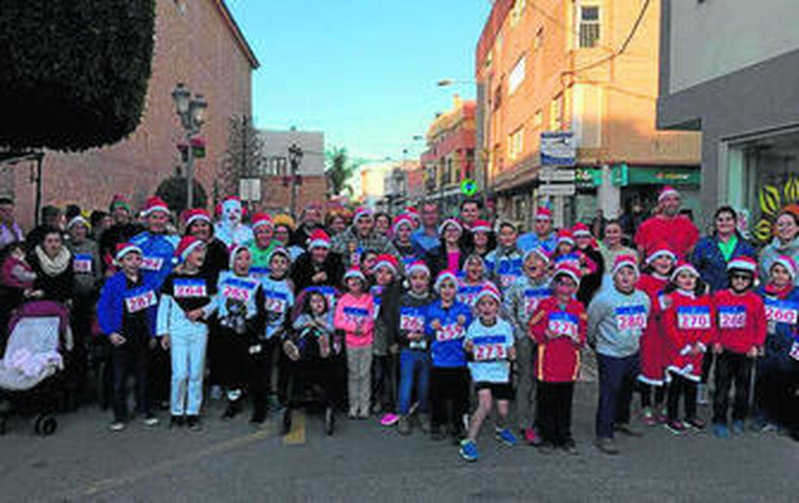 Participantes de todas las edades han disfrutado de la carrera.
