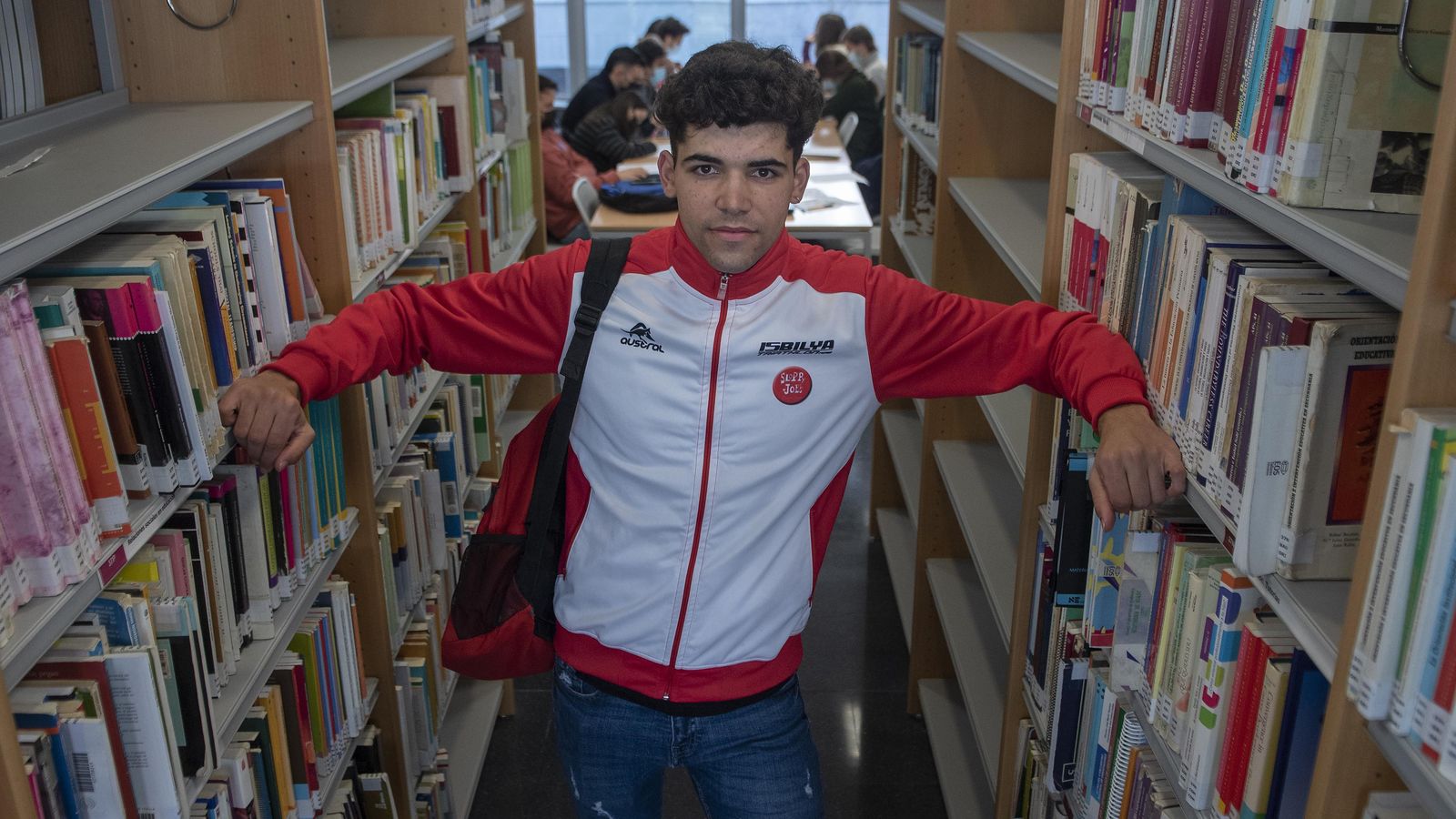 Eduardo Esteban, estudiante de la US que practica el triatlón.