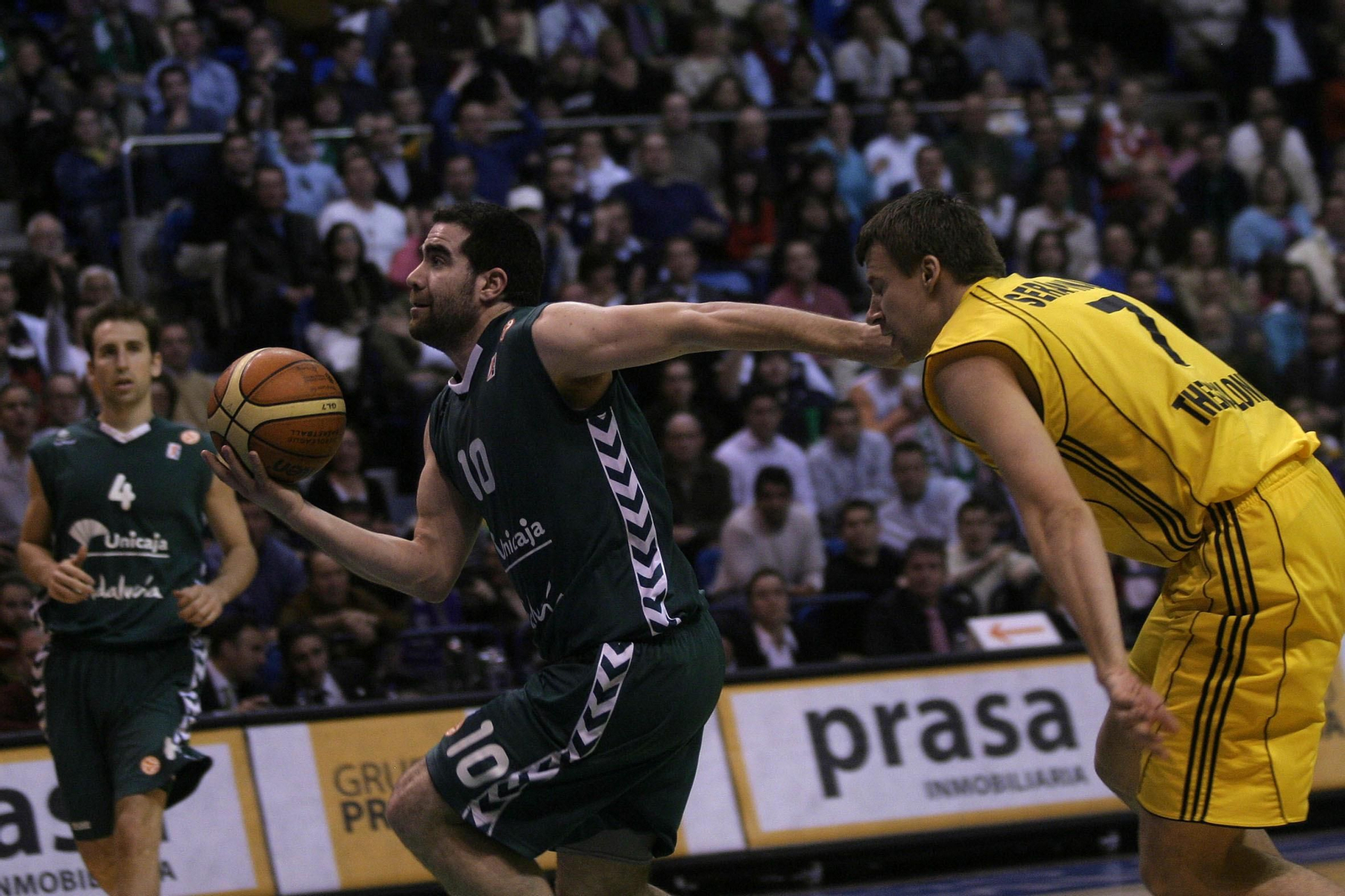 La carrera de Carlos Cabezas, en fotos