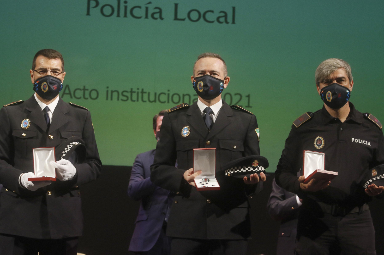 Las fotografías del acto de la Policía Local de Córdoba por el día de San Rafael