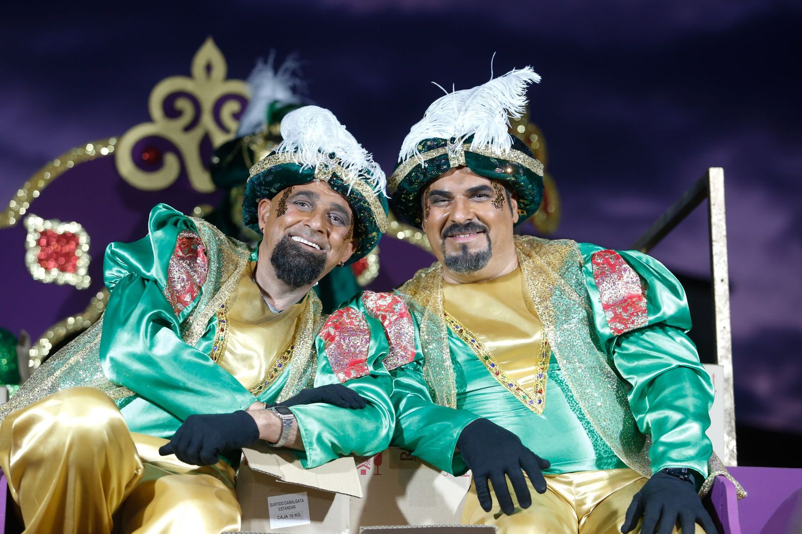 Búscate en las fotos de la cabalgata de Reyes Magos 2026 en Los Barrios